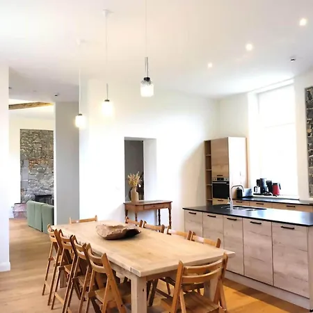 3-bedroom With Panoramic View 度假居 Haltinne